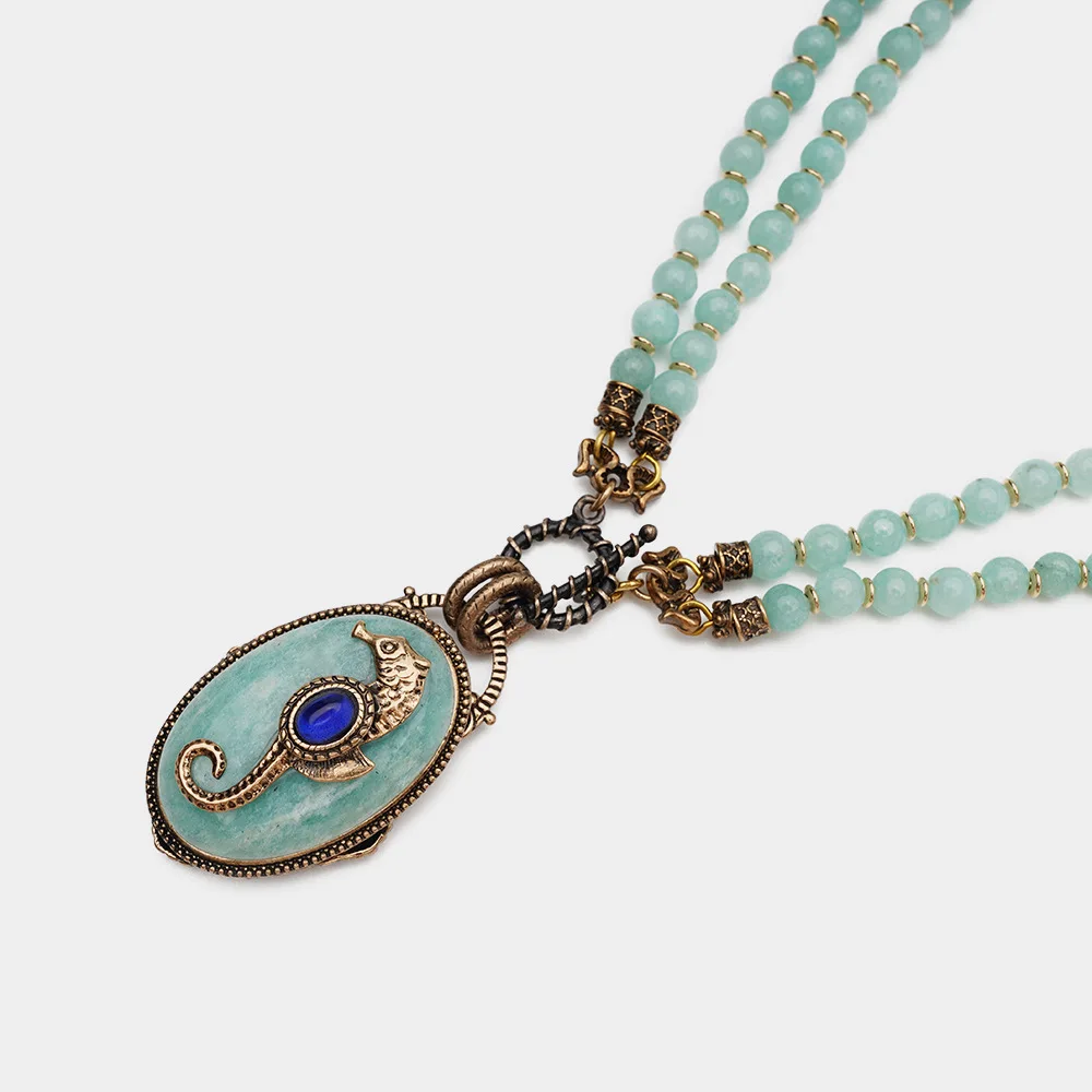 Luxury Europe America Natural Stone Seahorse Pendant Necklace Women Vintage Top Quality Jewelry