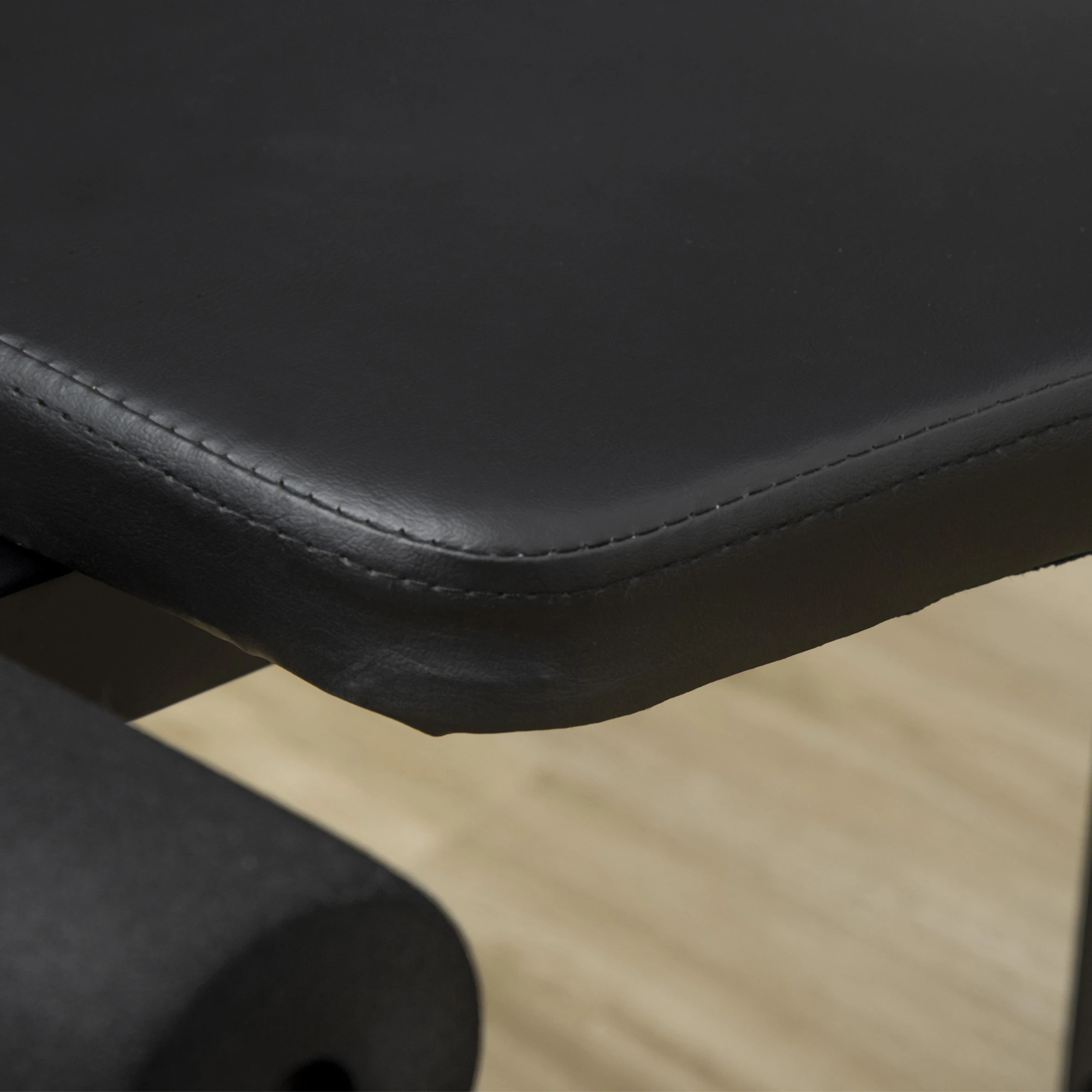 HOMCOM صالة الألعاب الرياضية المتعددة مع الأوزان، آلة صالة الألعاب الرياضية المنزلية متعددة الوظائف مع كومة وزن 45 كجم لتمرين الجسم بالكامل وتدريبات القوة