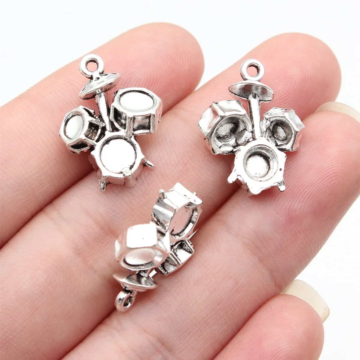 20pcs 20x16x6.2mm(0.79x0.63x0.24inch) Antique Silver Color Musical Instruments Drum Charms Pendants Jewelry Making Accessories