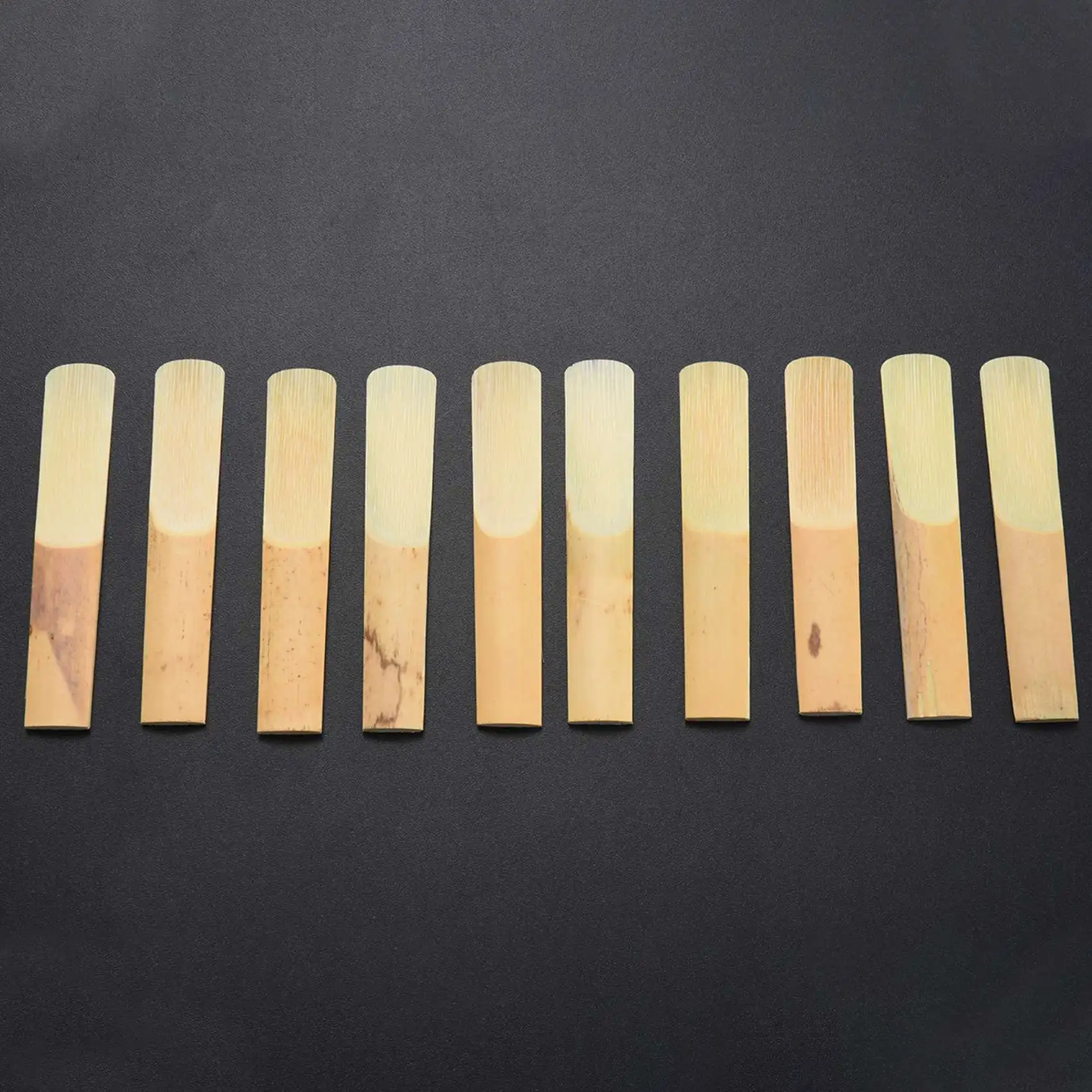 Box Of 10pcs B Clarinet Reeds Traditional Reeds Strength 2.5