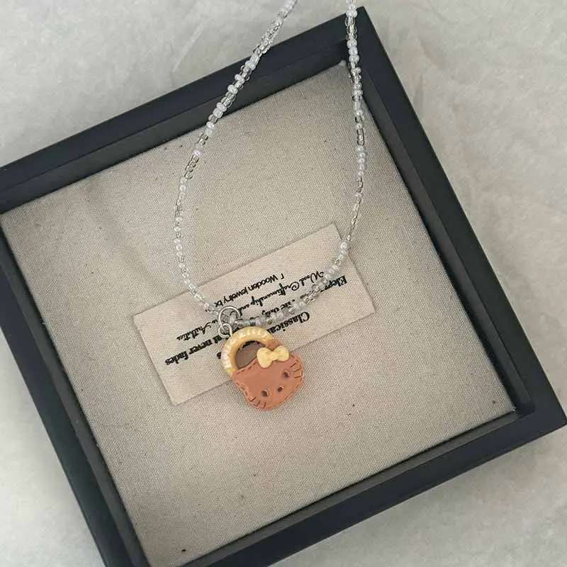 Naszyjnik Hello Kitty Śliczny Oryginalny Unikalny Design Naszyjnik Nowa Moda Delikatne Koraliki Kolorowe Akcesoria do Naszyjnika