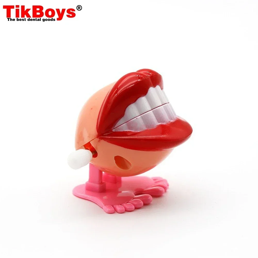 Gifts Dental Gift Jump Teeth Clockwork Toy Gift Tooth Mold Tooth Doll Jumping Teeth Halloween Christmas Cute Kids