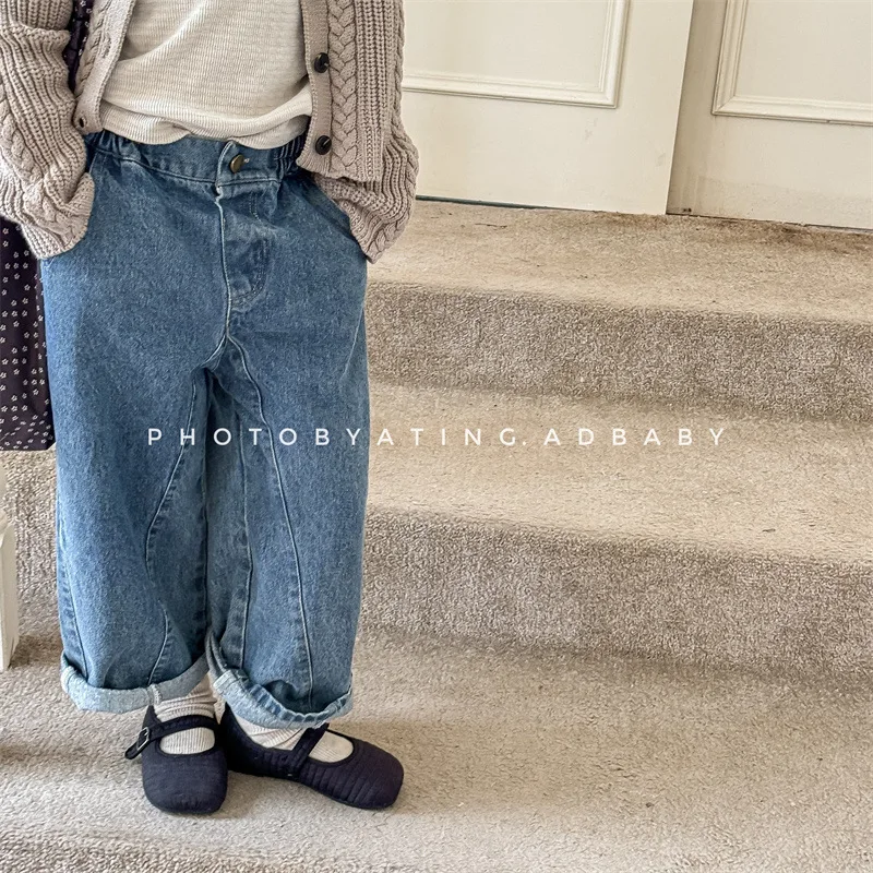 

2025 Autumn New Children Loose Trousers Toddler Straight Pants Boys Casual Pants Girls Denim Harem Pants Kids Fashion Jeans