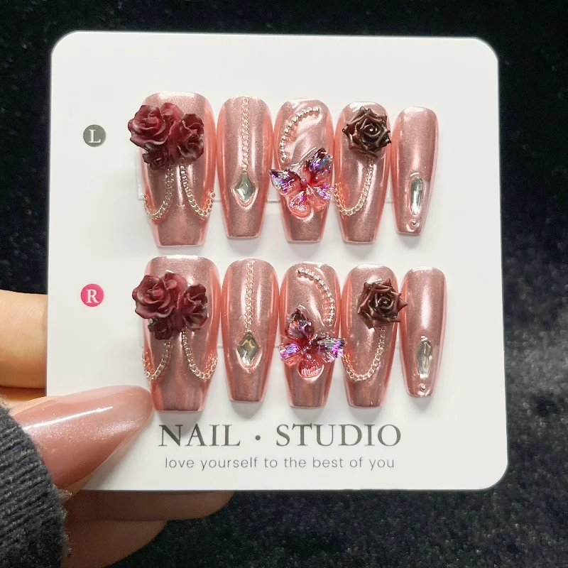 10 Stück handgefertigte 3D-Burgunder-Rosen-Schmetterlingsnägel zum Aufdrücken, glänzende Kette, Strass, mittlerer Sarg, künstliche Nägel für Frauen, abnehmbar