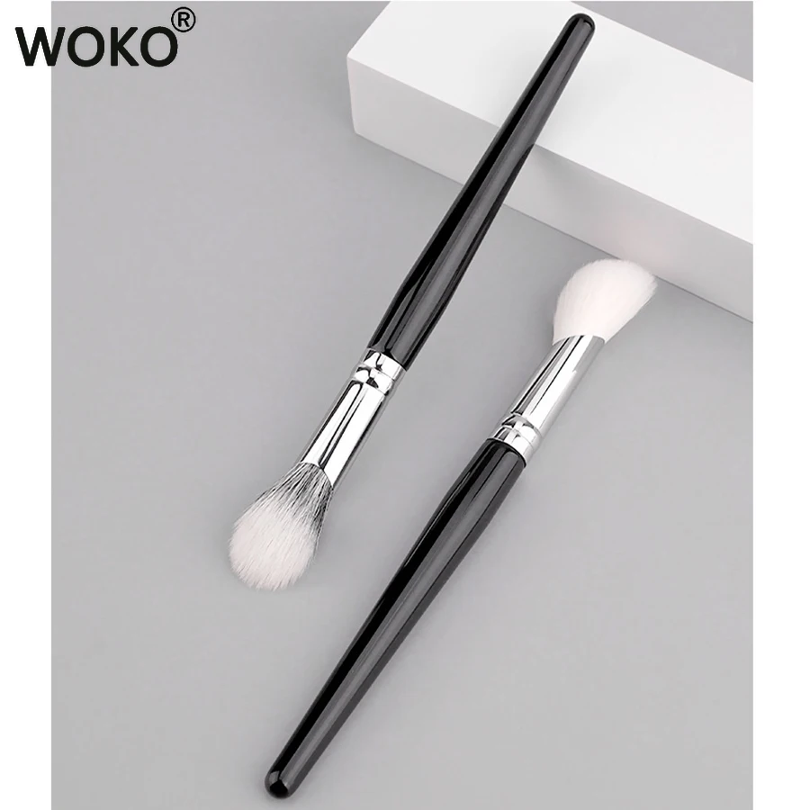 Stippling Blush Brush Goat Hair Powder Blusher Brush Angled Fingertip Blush Makeup Brushes Side Face Grooming Blush Makeup Tool