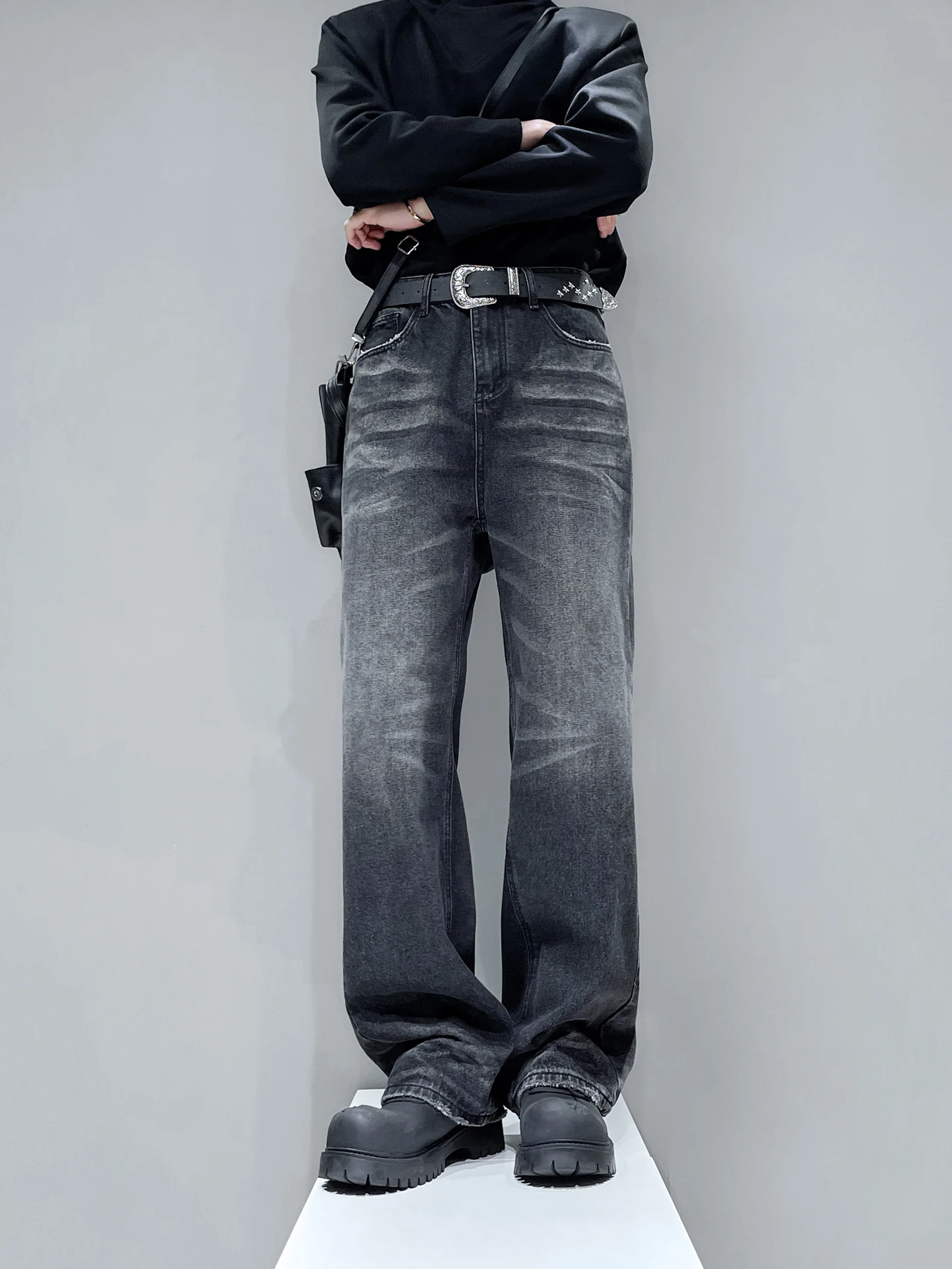 

Original American Streetwear Vintage Distred Men's Jeans Casual Loose Straight Leg Floor-Length Trousers Youth Faion