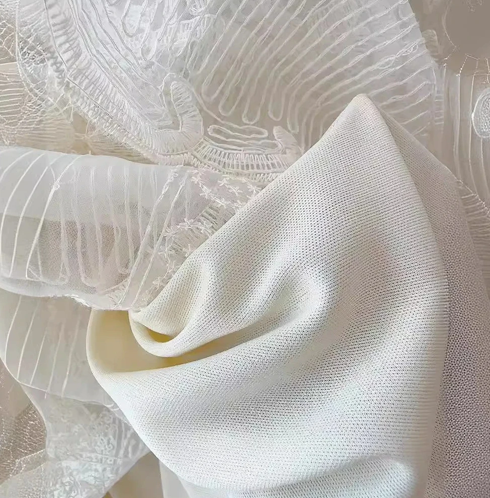 تنورة دانتيل مطرزة على الطراز الكوري، تنورة مظلة منتفخة عالية الخصر، تنورة متوسطة الطول فضفاضة غير رسمية تناسب جميع المواسم