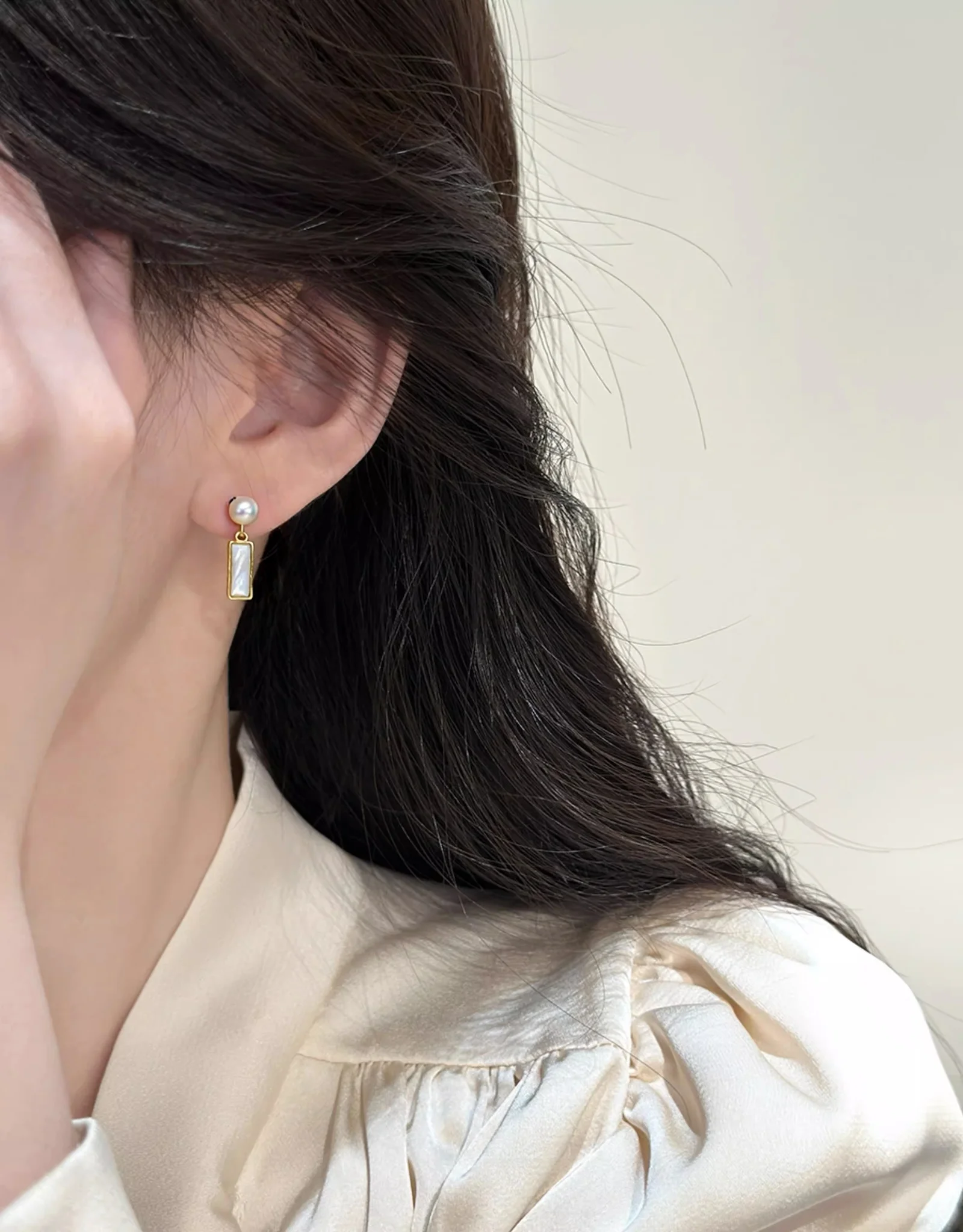 ZHBORUINI 2025 New Arrival Natural Freshwater Pearl Earrings Geometric Long Strip Sea Shell Design Lively Jewelry for Daily Wear