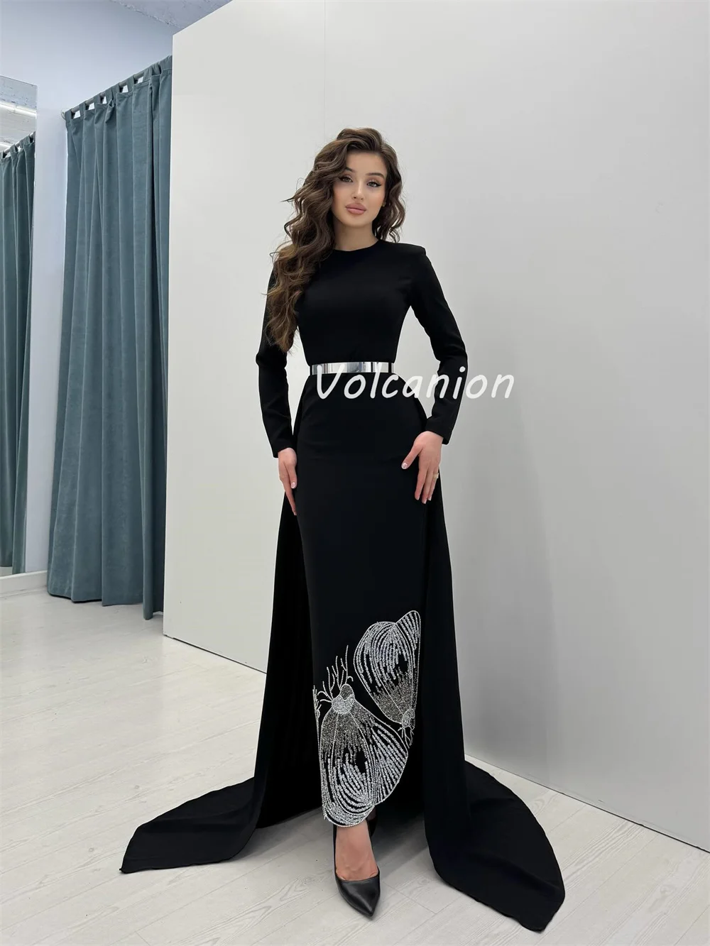 カスタマイズされた高品質の絶妙なジャージースパンコールラインストーンビーズサッシュストレートOネックロングドレスオーダーメイドオケージョンドレス