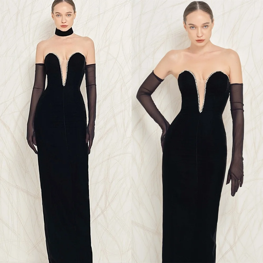 

Customized Exquisite Black Velvet Homecoming Dress Fashion Strapless Long Sleeves Mermaid Zipper Back Vestido De Festa