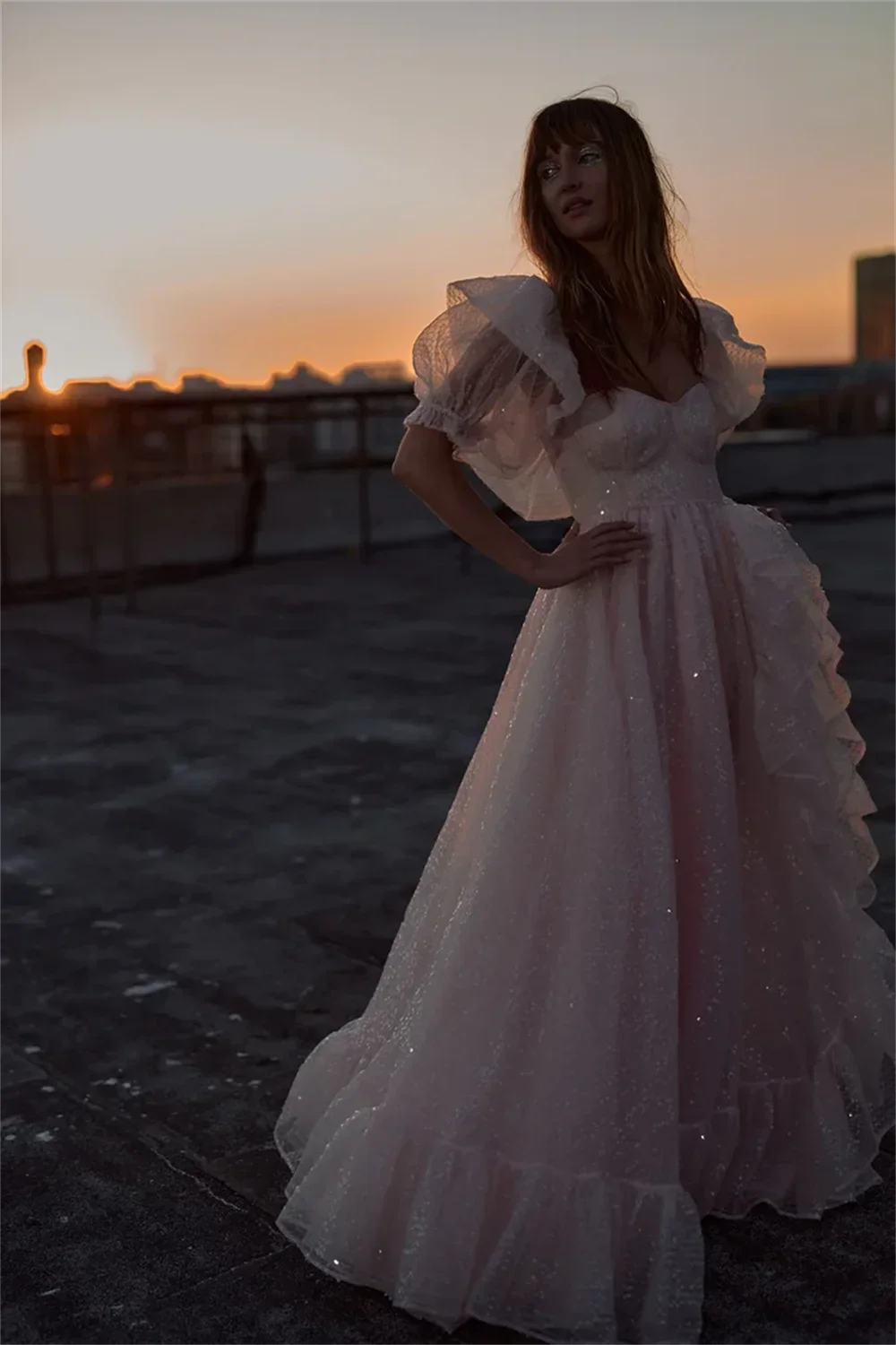 Vestido De graduación personalizado con borde rosa para bebé, vestido De quinceañera con media manga acampanada y cordones en la espalda, Vestidos De Fi multilaye 2024