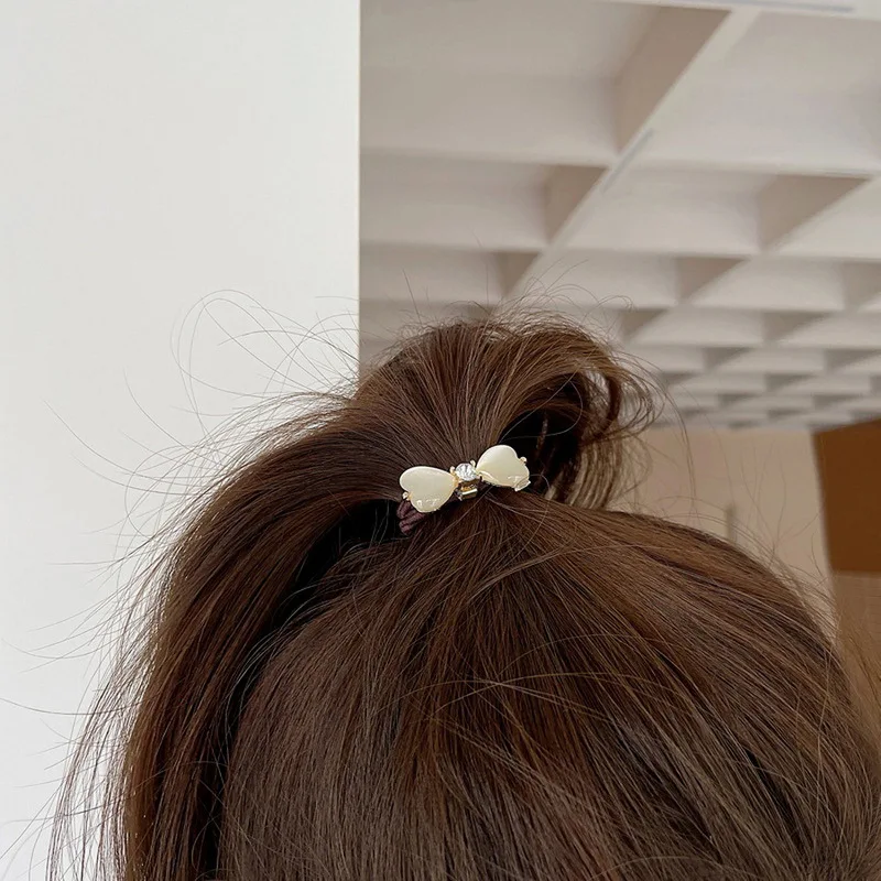 

Crystal Flower Bow Hair Elastic Cat Eye Stone Vintage Premium Hair Ring For Women Daily Wear Soft Stretchy Comfortable
