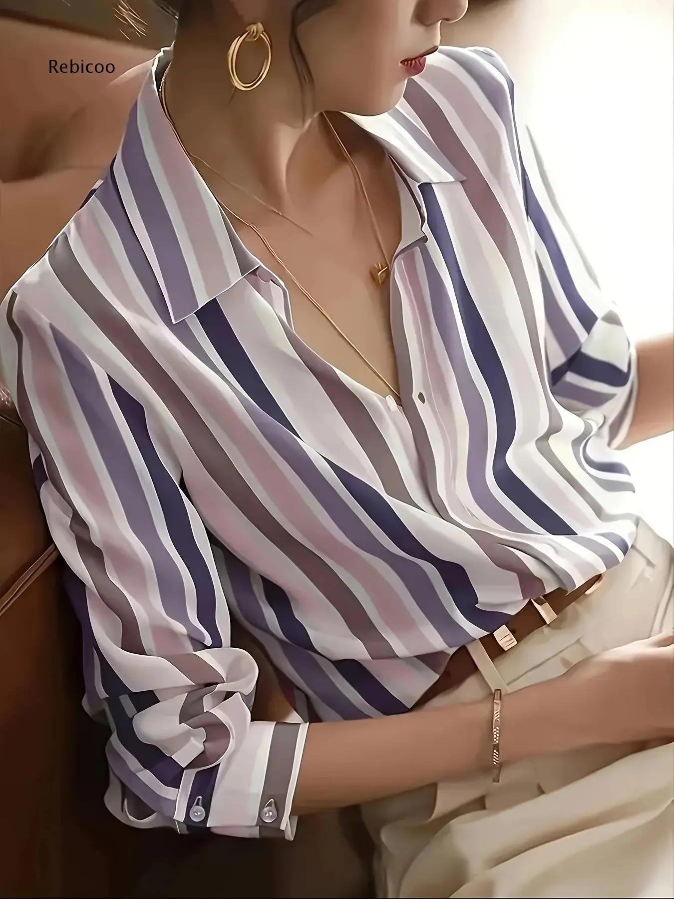 Camisa de manga larga a rayas con cuello para mujer, de corte holgado y con botones, ideal para combinar a diario y para looks de oficina.