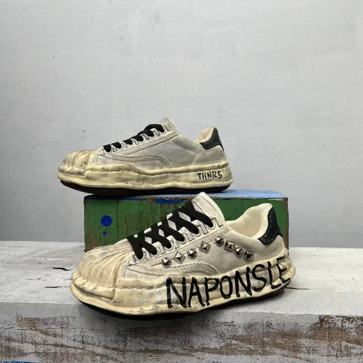 本物の画像 ダメージ加工 ハンドメイド シェルトゥ フラット 快適 トレーナー ストリートカジュアル ハイストリートシューズ