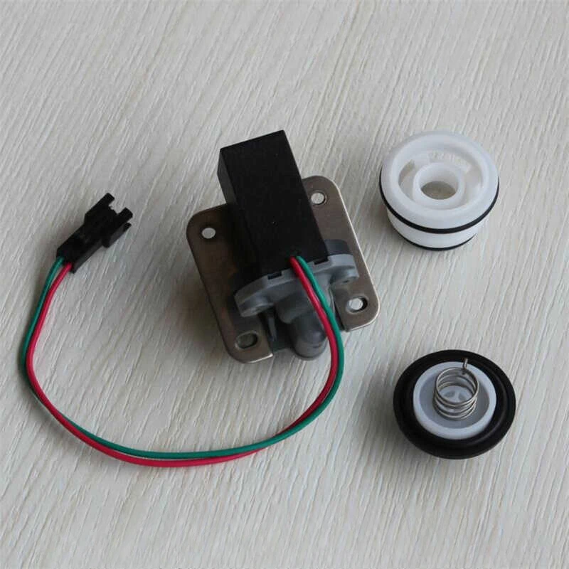 

Sensor Solenoid Valve 3V Concealed Urinal Faucet Squatting Control Valve