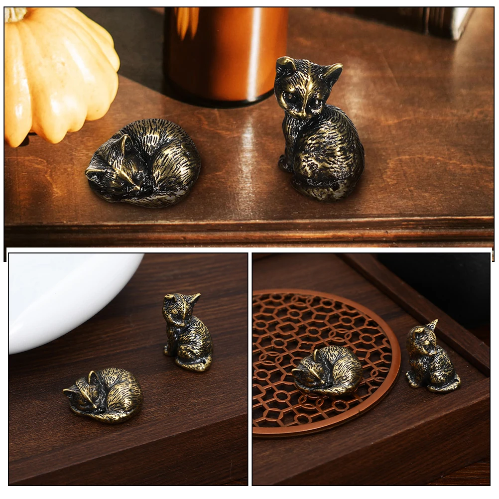 

4pcs Brass Kitten Vintage Animal Sculptures Decor Home Office Desktop Mini naments Metal Statue Tiny Figurines