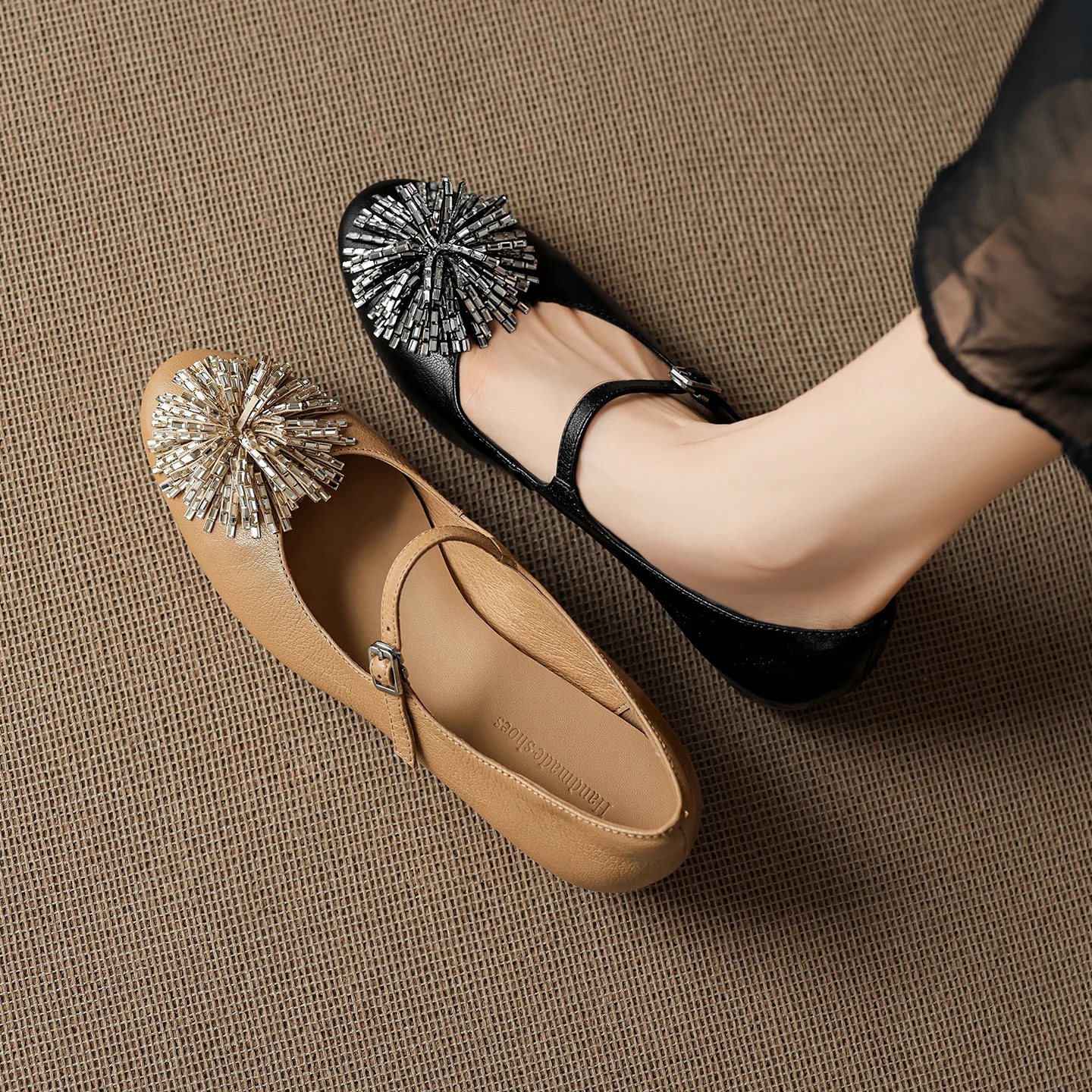 2026 new spring autumn women pumps natural leather 22-25 cm sheepskin+pigskin round toe flower buckle marry janes women shoes