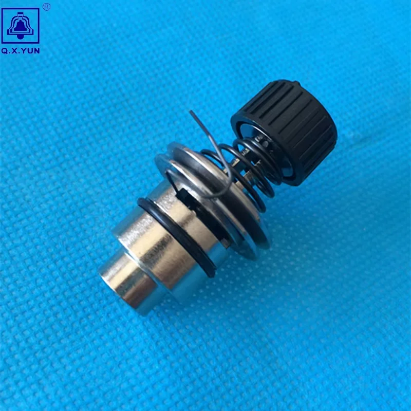 Standard 0302 synchronous car clamp / BMW 0328/ hailing 0318 clamp industrial sewing machine accessories