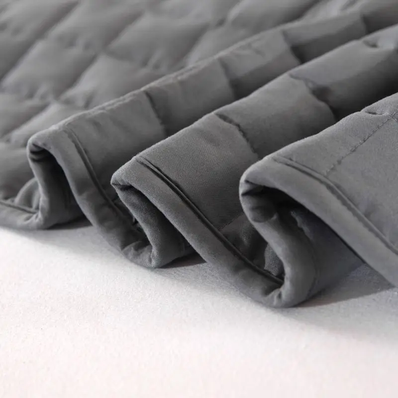 Gray Weighted Blanket Soft Breathable Microfiber Material Cozy Thick Quilted Design For Adult Relax Sleeping Sofa Bed Home Use