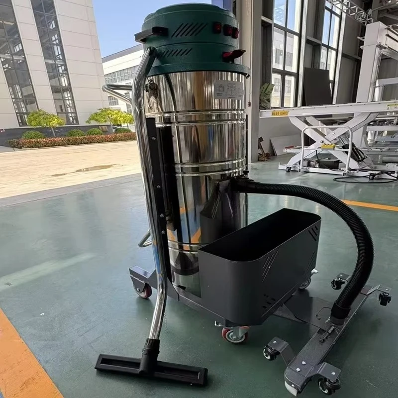 Commercial High-power Dry-wet Industrial Vacuum Cleaner for Car Washes, Garages or Factories view 4