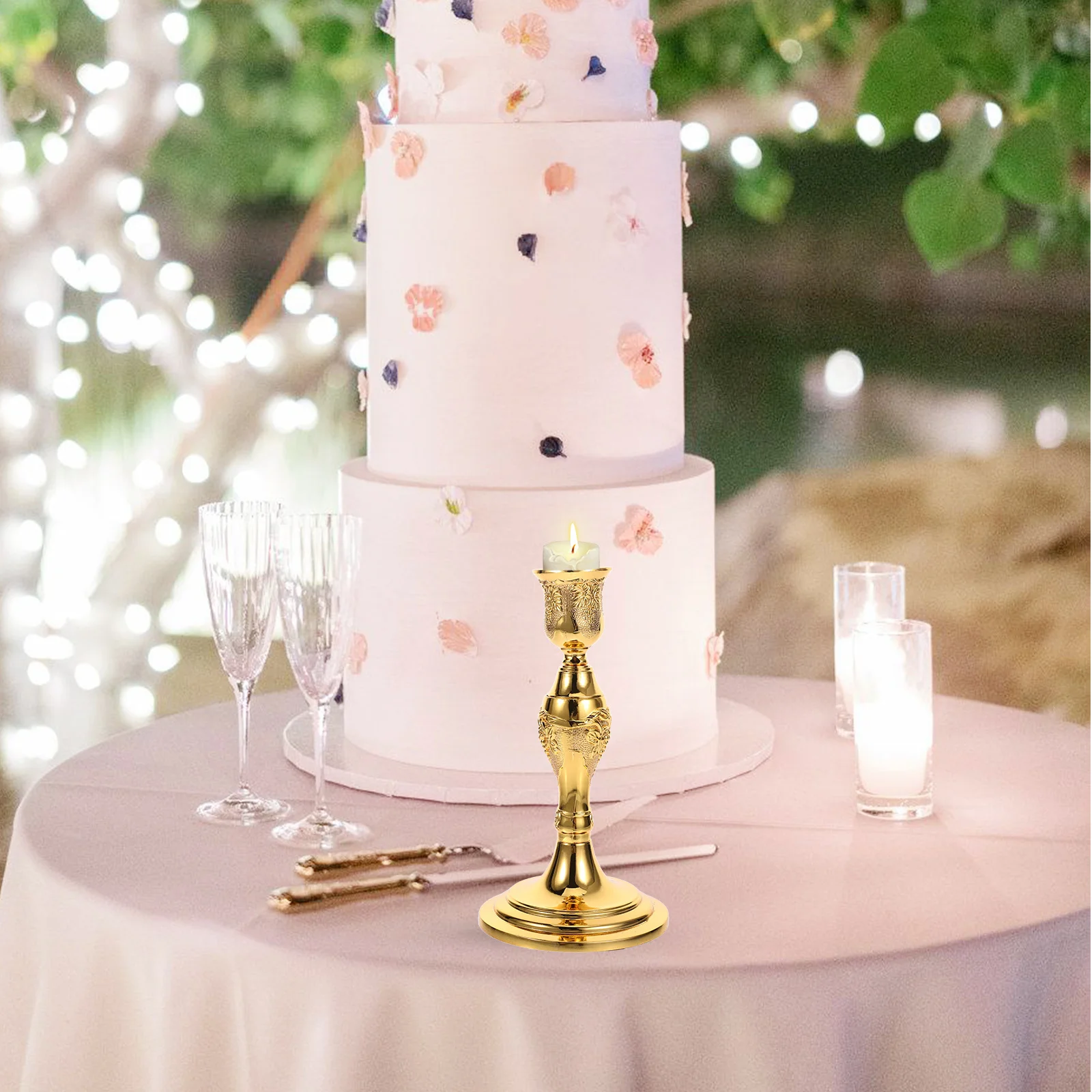 

Metal Holder Vintage Style Romantic Desktop Candlestick for Wedding Party Table Centerpiece Shabbat Taper Stand