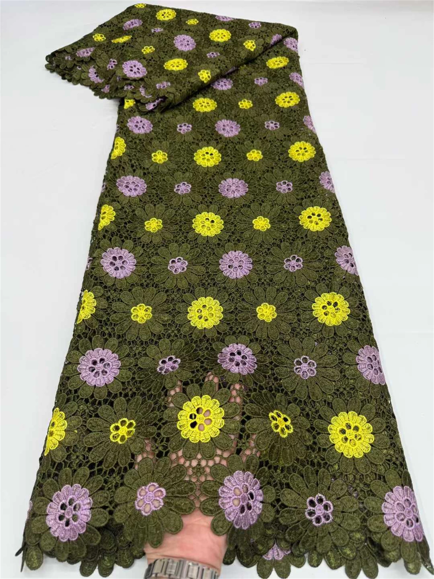 

Latest African Flower Thread Guipure Cord Lace Fabric 2026 High Quality Water Soluble French Lace Fabric For Woman Birthda Sew