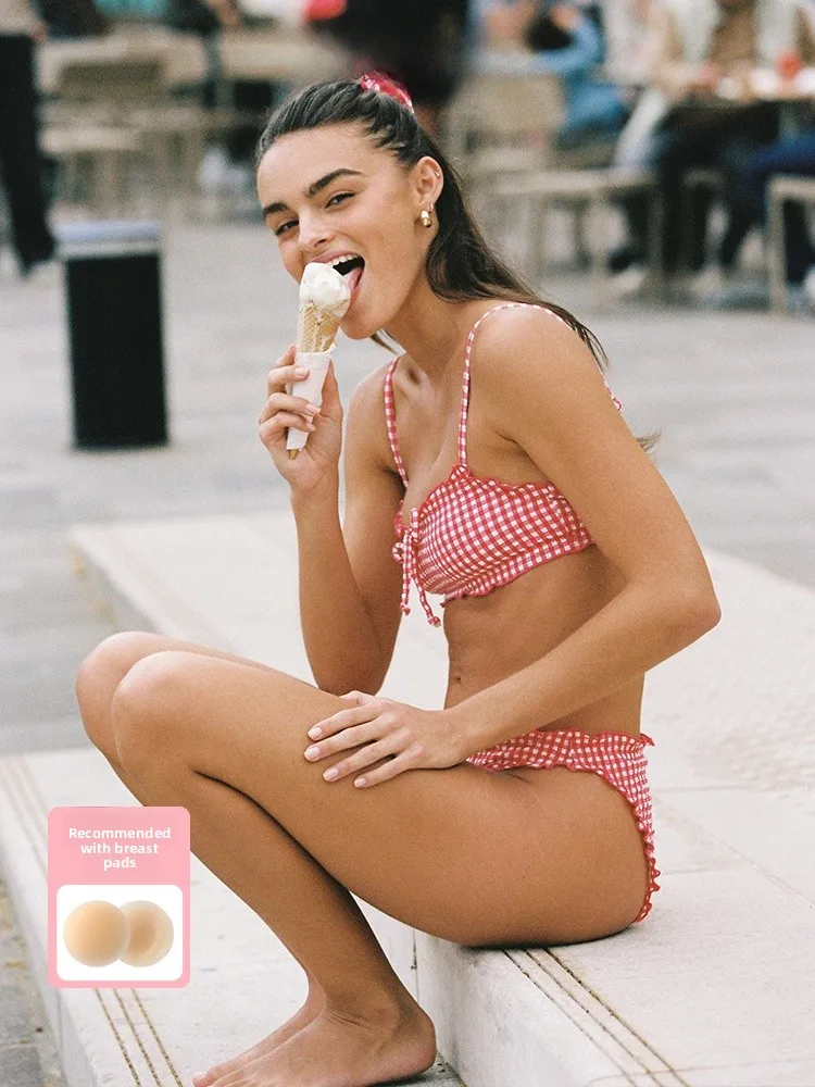 

LIMONE Pure Desire New Style Bikini Red Off-Shoulder Strap Beach Vacation Feelings Separate Swimwear Small Audience Design Sense