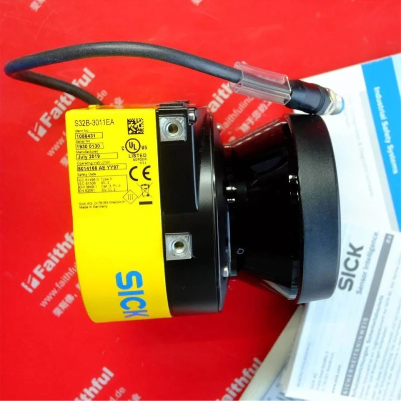 

Оригинальный новый 1 шт. модуль безопасности S32B3011EA 1056431 YP1 для ПЛК