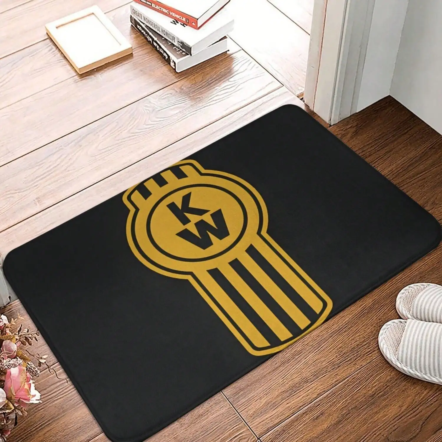 1pc KW Non-Slip Door Mat - Black And Yellow Striped Welcome Mat, Suitable For Kitchen, Entryway Or Bathroom - Machine Washable Polyester Flannel With Rubber
