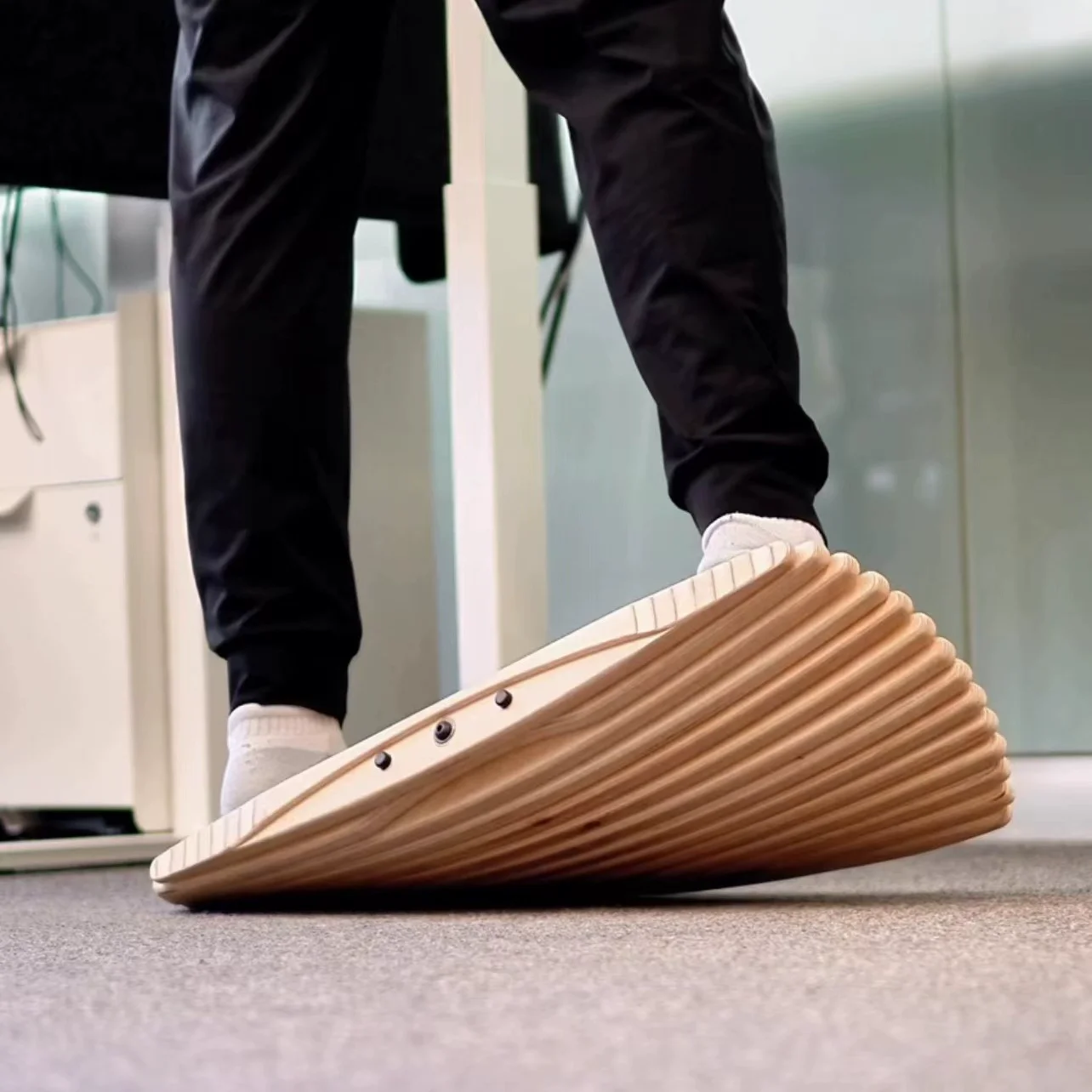 

Standing Office Balance Board Relieve Stress Foot Massage