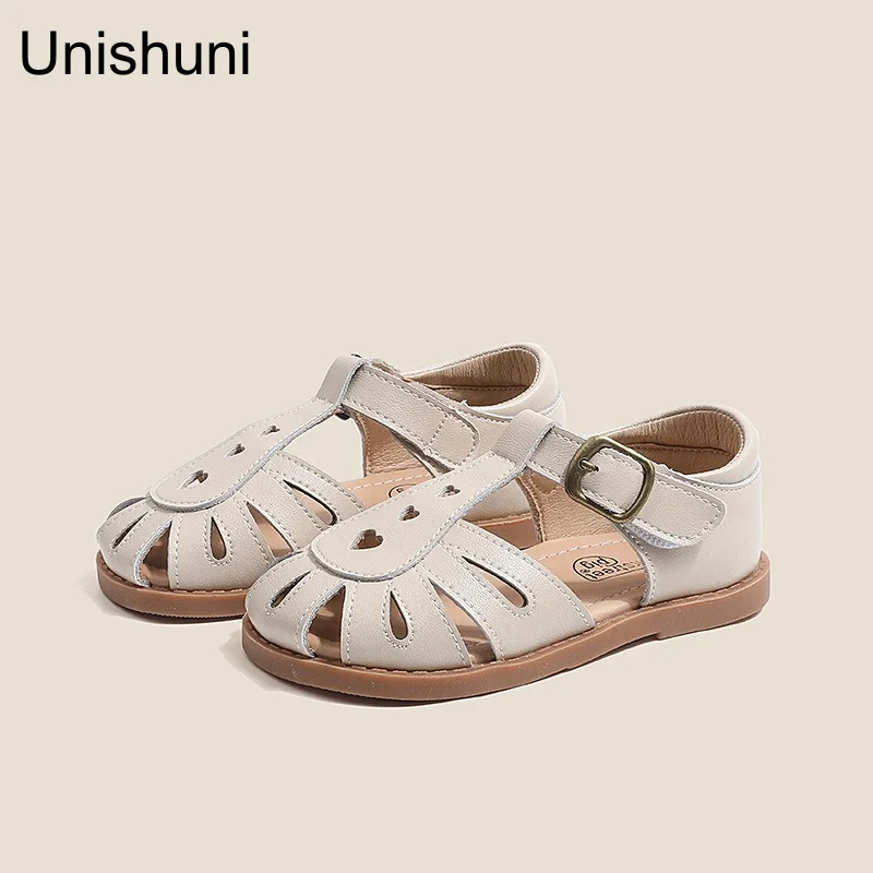 Unishuni Girls Half Sandal Kids Genuine Leather Shoes Children’s Hollow Out Spring Summer Shoe Heart Design Retro Princess Flats