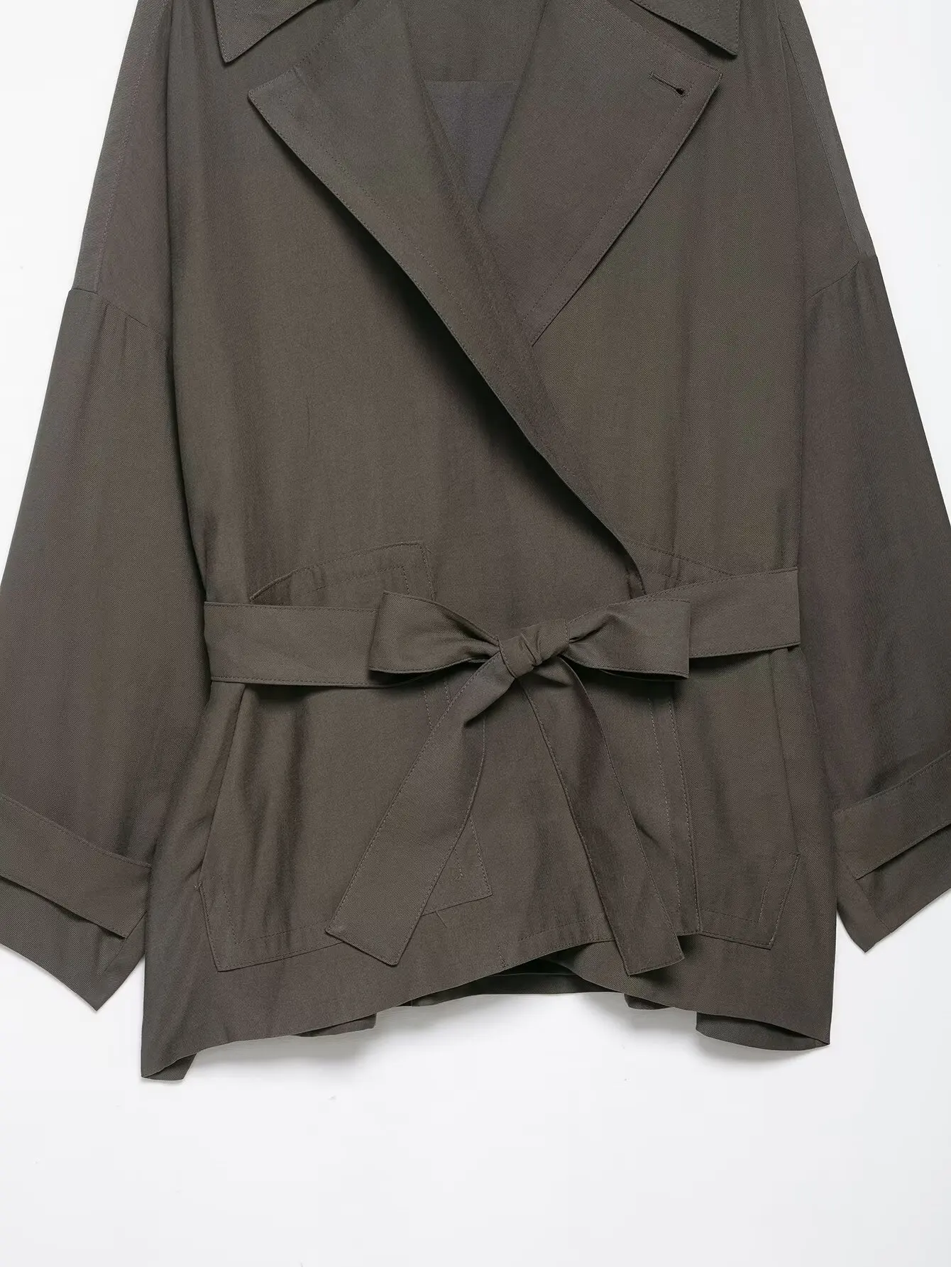 BB6891 Autumn/Winter 25 New Windbreaker, High end, Fashionable, Casual Belt, Floating Coat 6136244