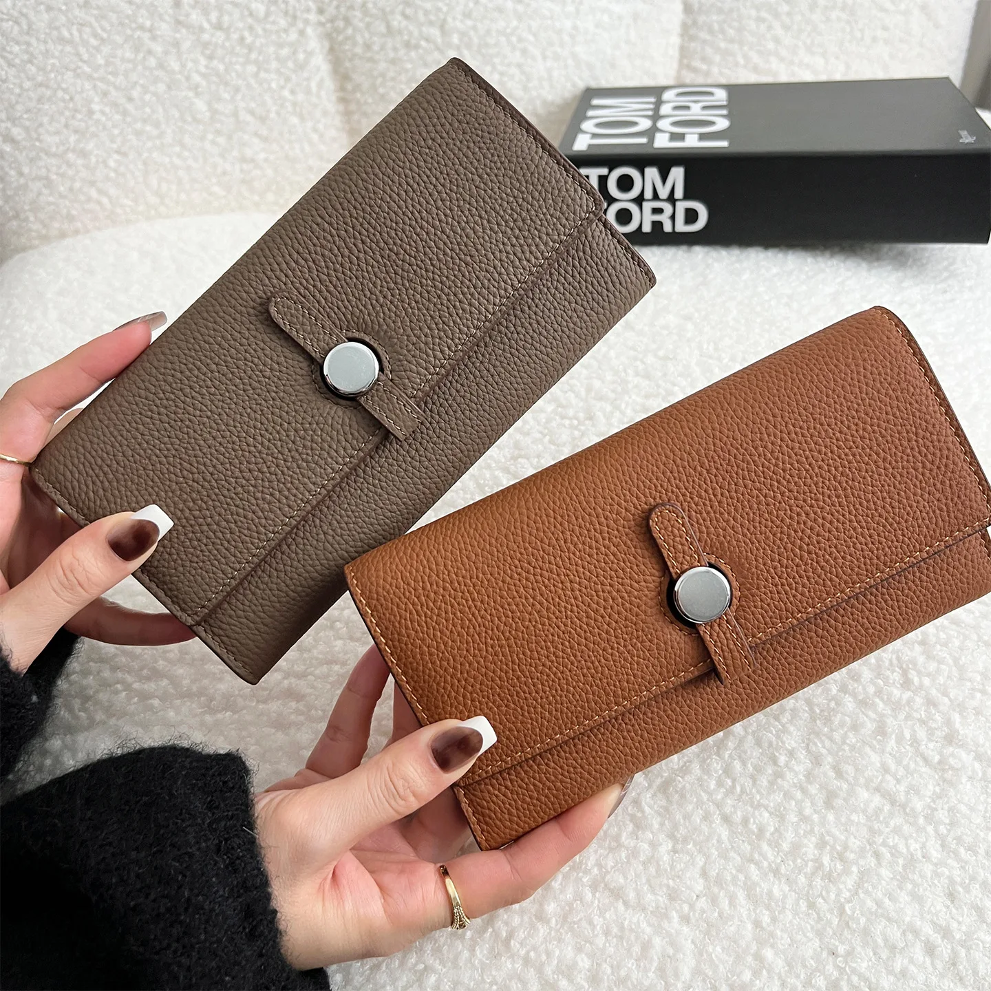 

2026 новый стильный женский длинный кошелек из натуральной кожи с несколькими отделениями для карт, тонкий женский роскошный брендовый дизайн, большой вместительный кошелек-клатч