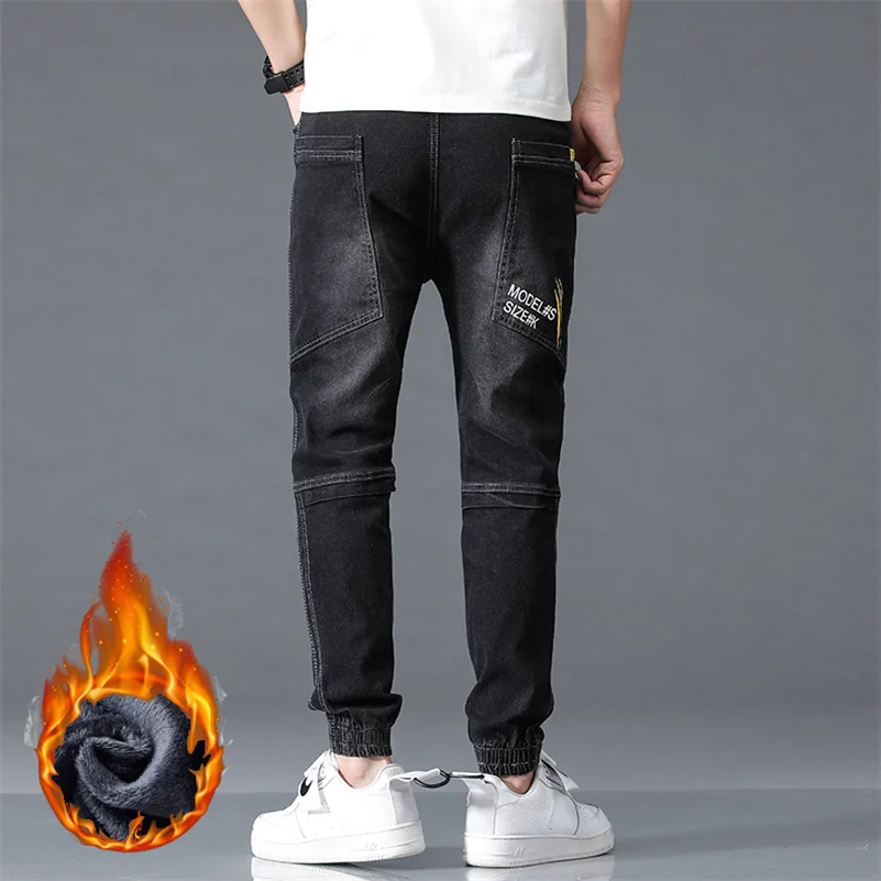 New Winter Men Warm Thermal Black Blue Cargo Jeans Fleece Streetwear Denim Jogger Pants pantaloni larghi Harem in pelliccia spessa Plus Size