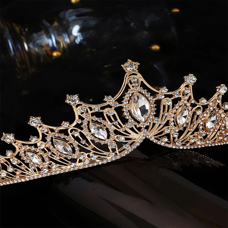 Corone della regina per le donne Corona da spettacolo con pettini Corona da principessa per ragazze Strass di cristallo Tiara Fascia per capelli Tiara Pettine Tiara