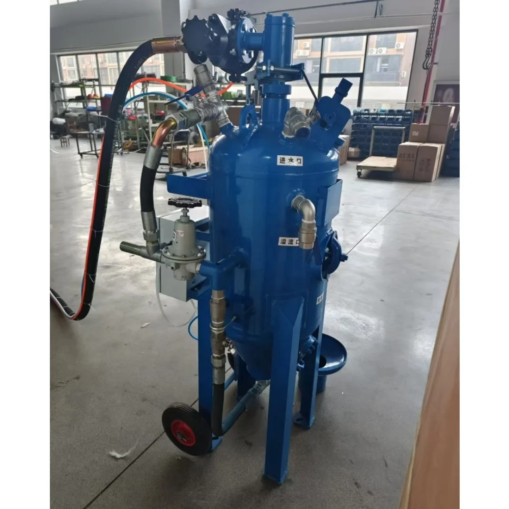 Dustless Surface Cleaning Sandblaster Pot Wet Mobile Blaster Cabinet Wet Sandblaster Sand Blasting Machine for Sale