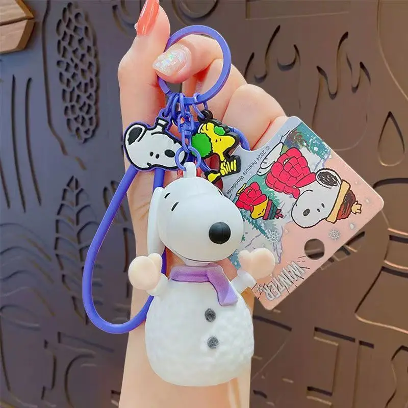 Snoopy การ์ตูนน่ารักสร้างสรรค์รองหยวนคู่พวงกุญแจส่วนบุคคลอะนิเมะตัวละครตุ๊กตากระเป๋าเป้สะพายหลังจี้ของขวัญ