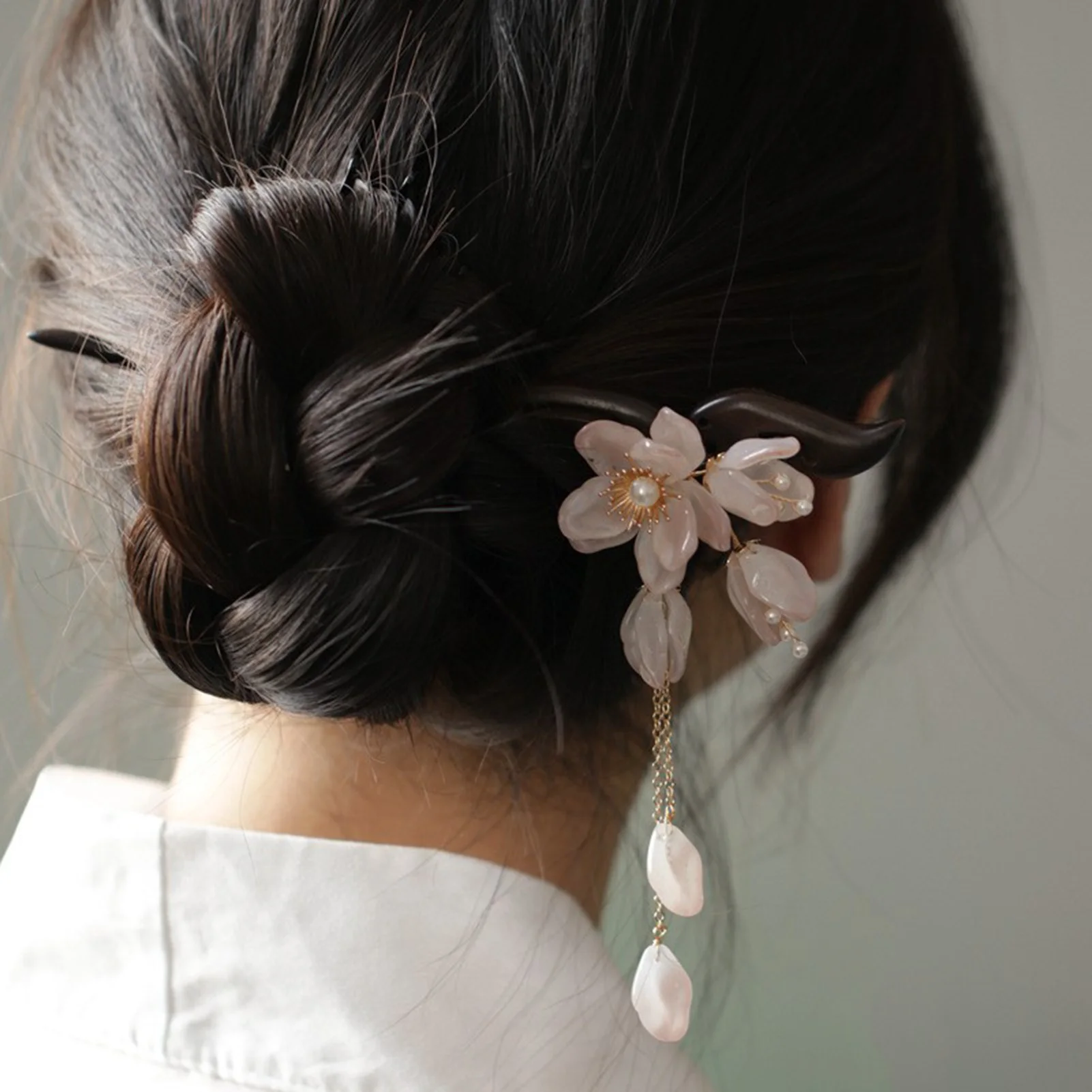 Chinese Style Hair Stick Pink Flower Wooden Hairpin Chopstick Vintage Cheongsam Decor Hair Bun Jewelry Classic Tassel Hair Clasp