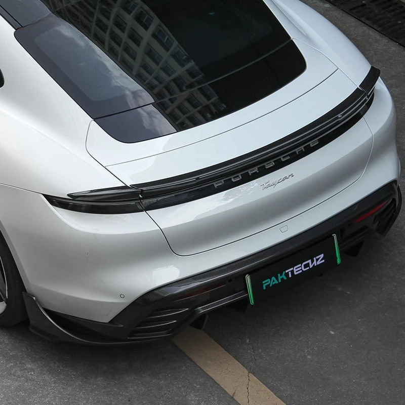 حصريًا 2025 أجزاء ألياف الكربون الجافة Ducktail الخلفي سبويلر جذع الشفاه لبورشه تايكان 4S