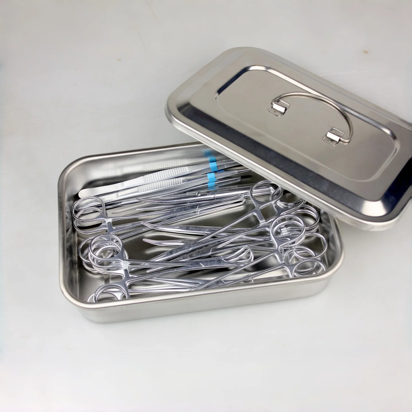 Pet Surgical Instrument Sets. Cat and Dog Spaying Instruments. Ovarian Retractor. Soft Tissue Surgical Instruments. Spay Clamp