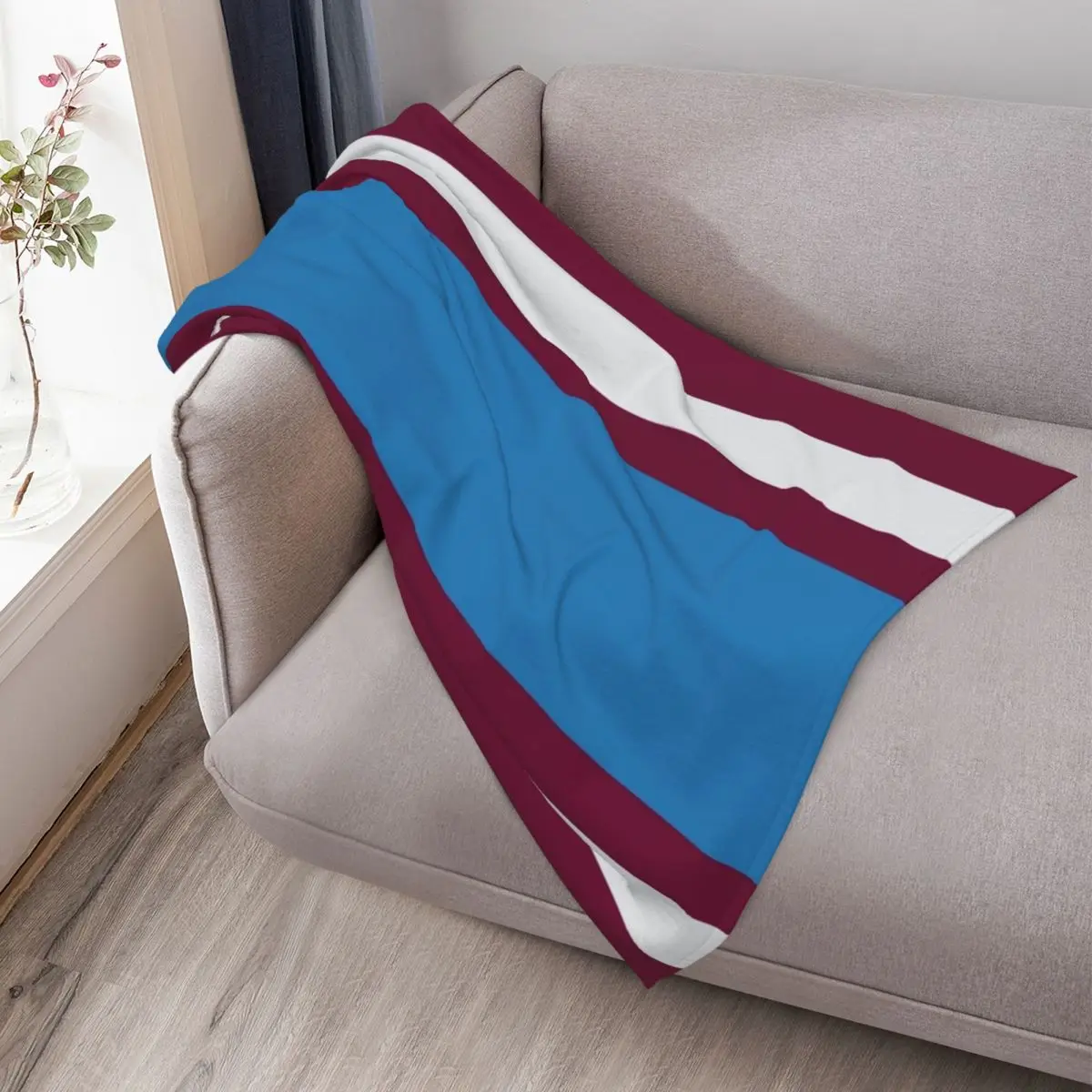 Burnley Varsity Retro Claret, Blue & White Hoops Throw Blanket Thermal Summer Beddings Polar for winter Blankets view 3