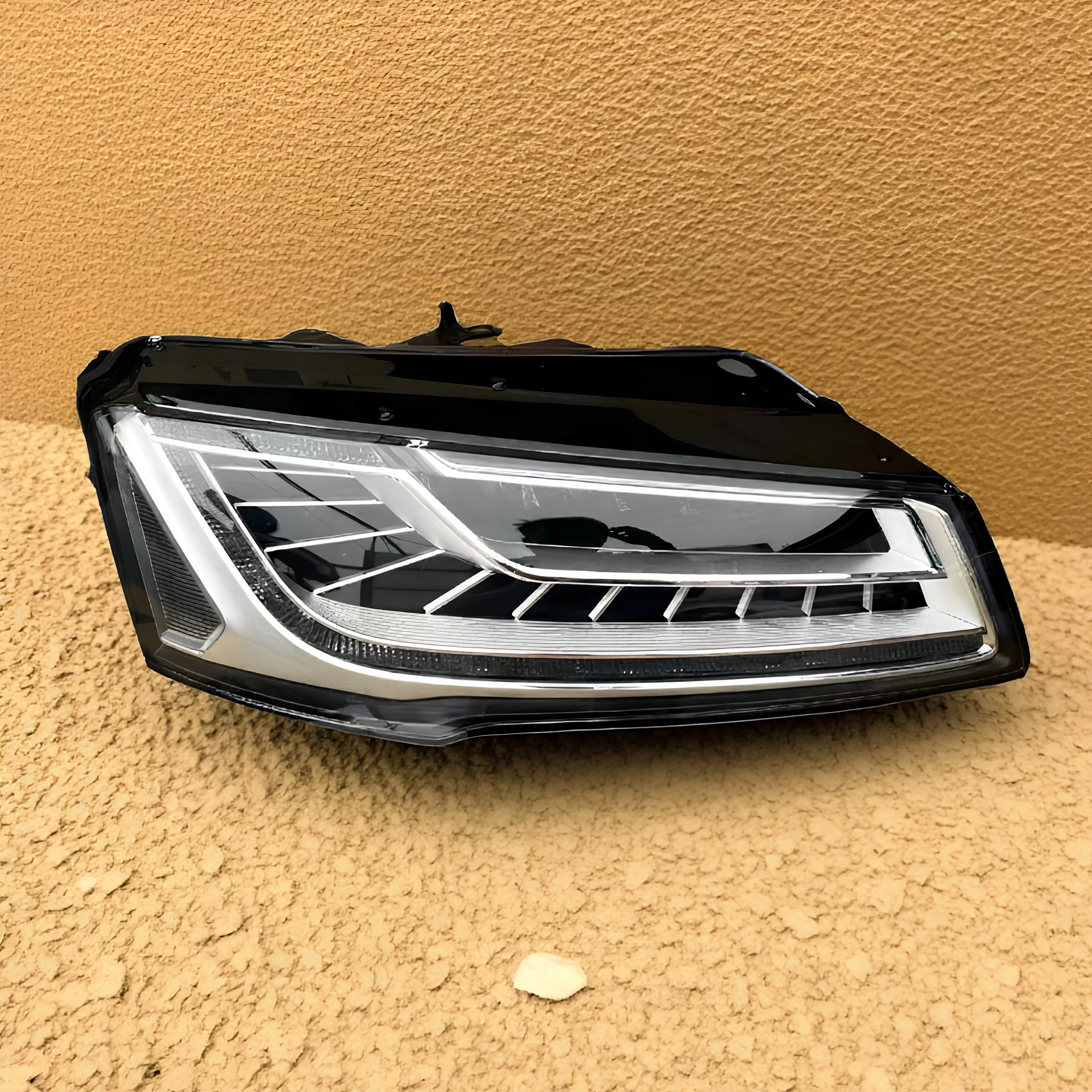 For 2011-18 Audi A8 S8 LED Matrix Headlights Suitable for OEM Repair and Replacement As Well As for Modification and Upgrade