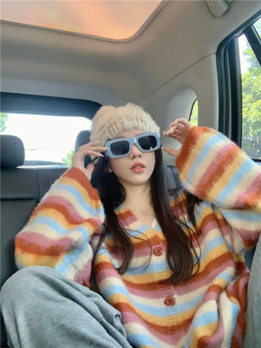 

Вязаный свитер-кардиган больших размеров для женщин, осенне-зимний, новый, свободный крой, стройнящий, универсальный, в полоску, модный, в корейском стиле, с капюшоном