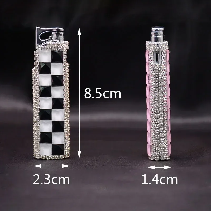 New Diamond Inlaid Inflatable Pink Flame Lighter Women\'s Windproof Torch Lighter Igniter Women Lighter Gift Smoking Accessories