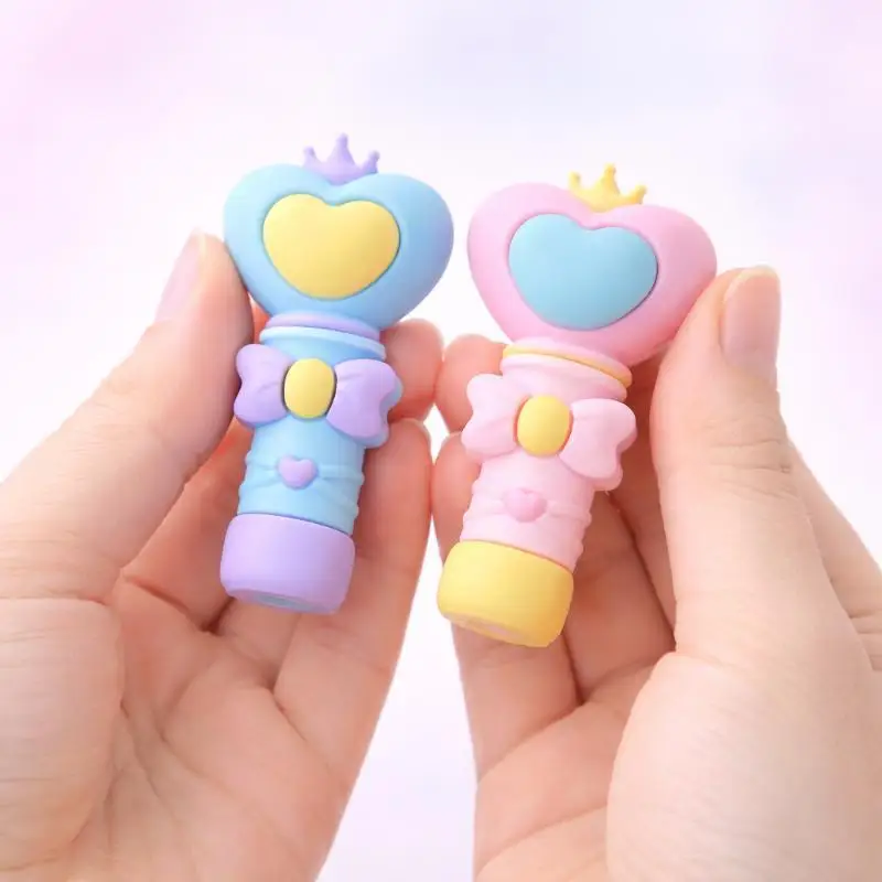 Portable Refillable 5Ml Heart Wand Spray Bottle Mini Makeup Hydrating Atomizer Travel Dispenser Daily Beauty