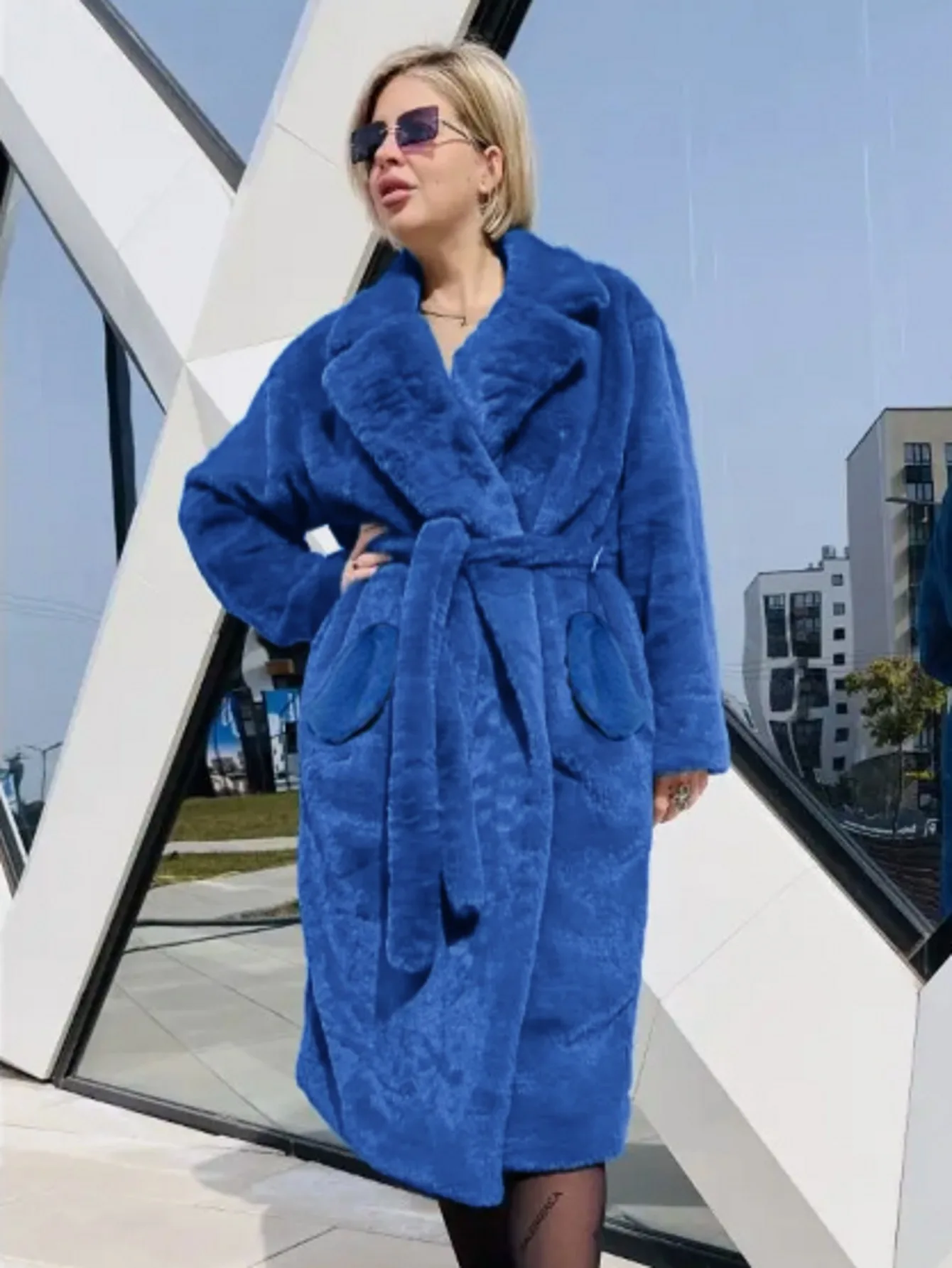 

Hot Faux Fur Coats Women's Fall And Winter Bathrobe-Style Belted Belted Lapel High-End Faux Mink Fur Coats