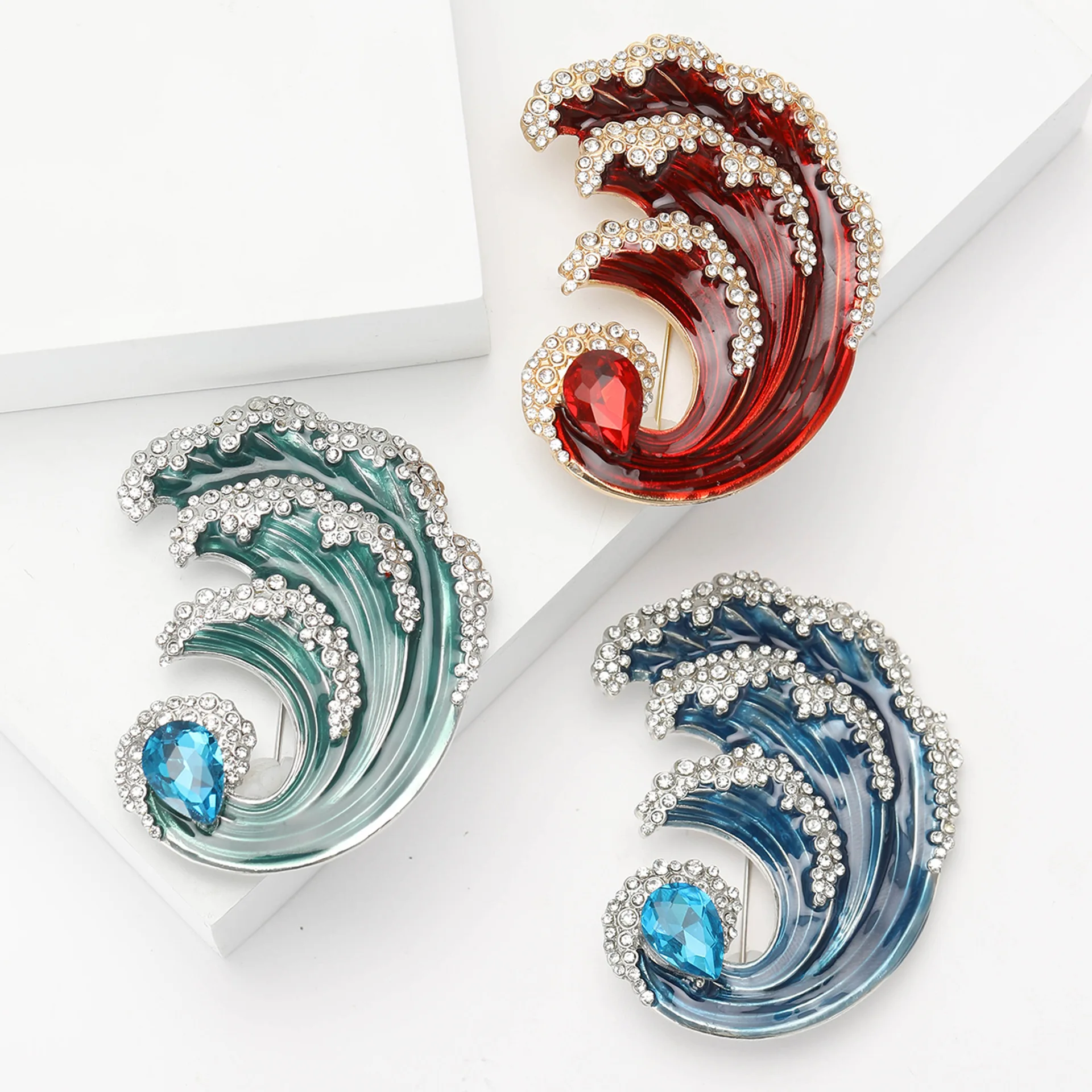 

Ladies Delicate Blue Ocean Wave Brooch Fashion Enamel Crystal Pin Party Office Jewelry Gift