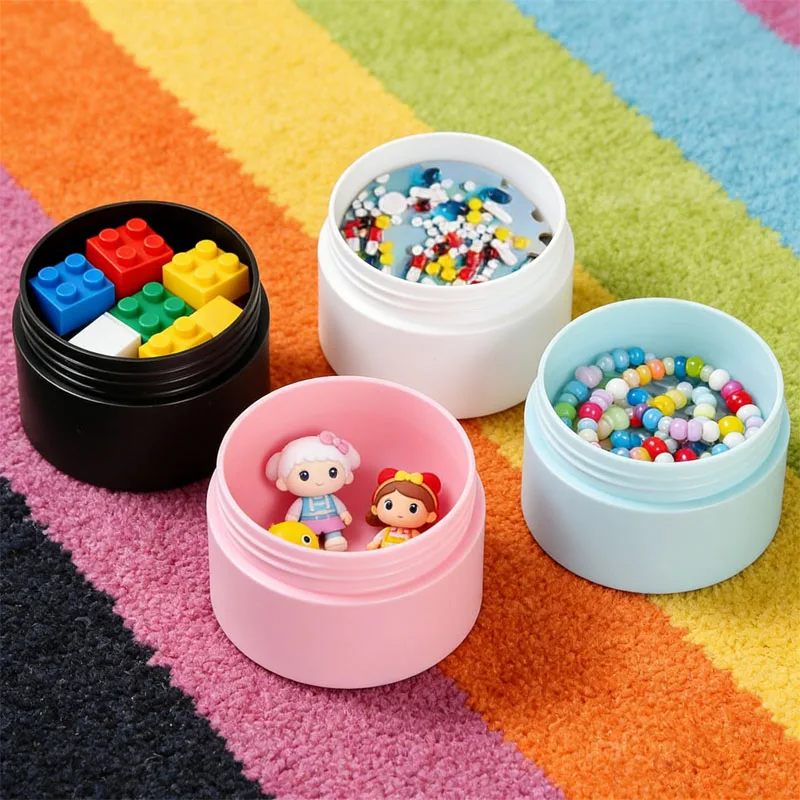 50 unidades de potes de plástico fosco vazios para cosméticos com tampas de rosca e revestimentos, potes de amostra mini de 5g-50g, recipientes portáteis à prova de vazamento para viagem