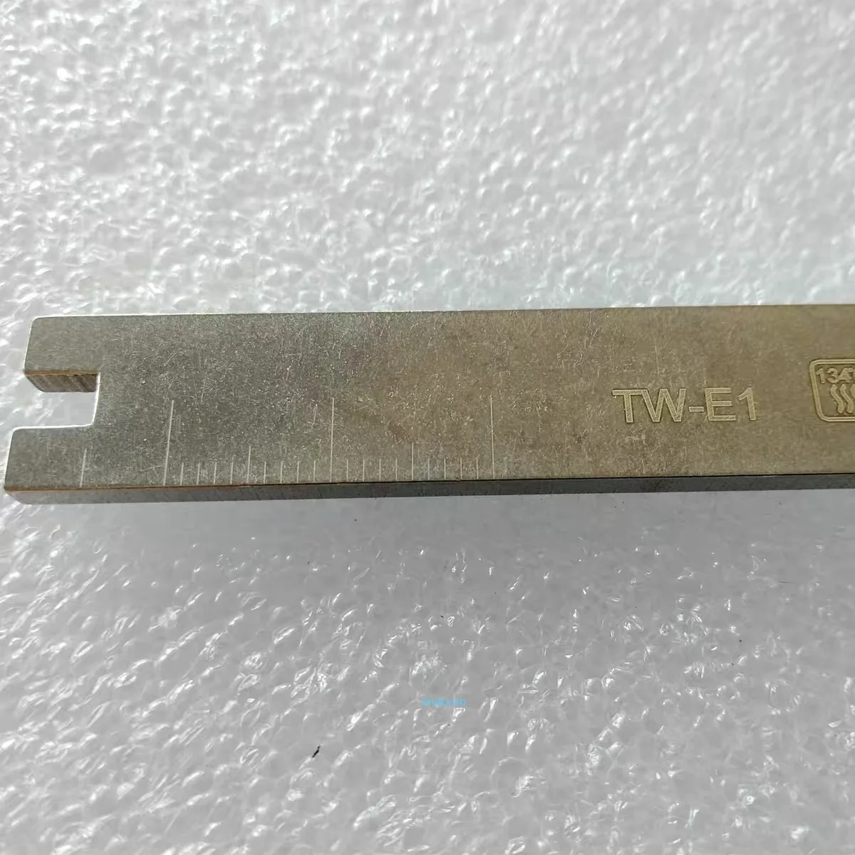 Ultrasonic tooth cleaning machine, working tip wrench blade head key socket wrench,extractor for TW-E1