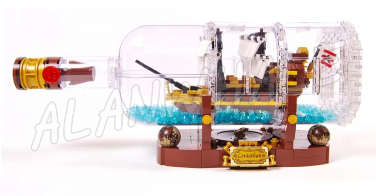 962pcs Ideas Micro Scale Sailing Ship in a Bottle Craftsman Leviathan Compass 16051 Building Blocks Kit Compatible With Model